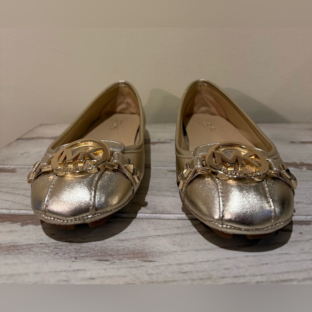Michael Kors Fulton Moccasin Flats Size 6M - Picture 6 of 9
